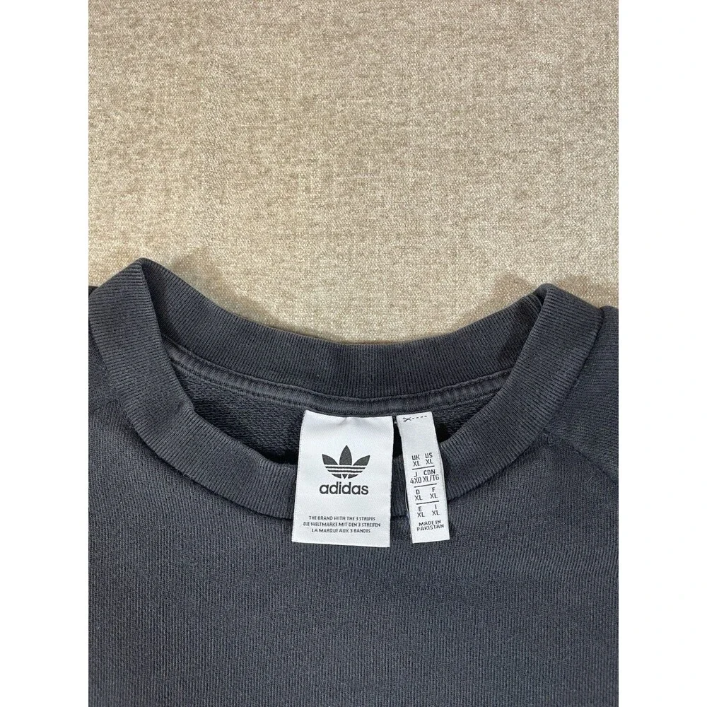 Adidas Trefoil Logo Crewneck Sweatshirt – Men’s XL Black Casual Warm